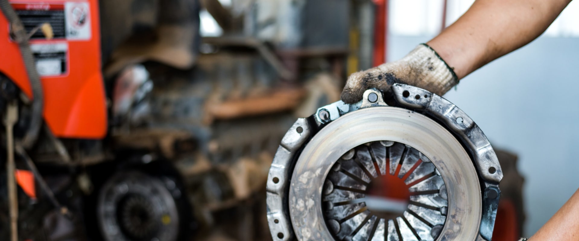 Understanding Parts Identification and Sourcing for Heavy Equipment and Aftermarket Parts Replacement Services